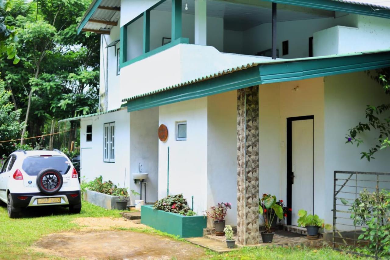 The Misty Mountain Guest House Haldummulla Bagian luar foto
